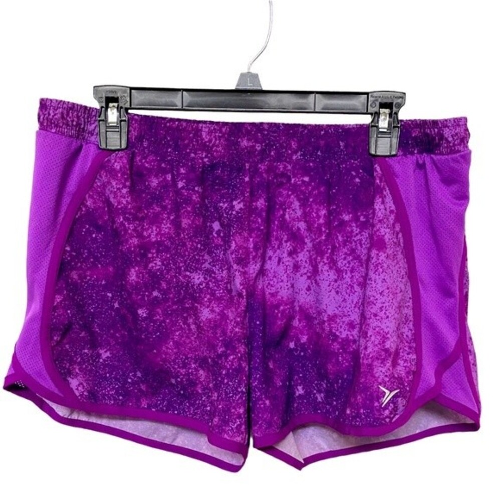 Old Navy Active Women’s Purple Galaxy Shorts